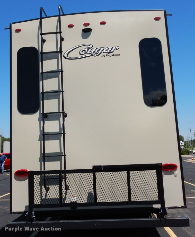 image for item DJ4339 2018 Keystone Cougar 326RDS  camper