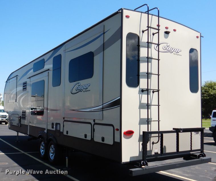 image for item DJ4339 2018 Keystone Cougar 326RDS  camper