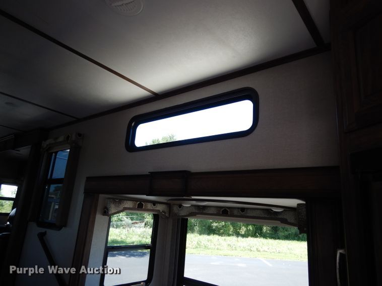 image for item DJ4339 2018 Keystone Cougar 326RDS  camper