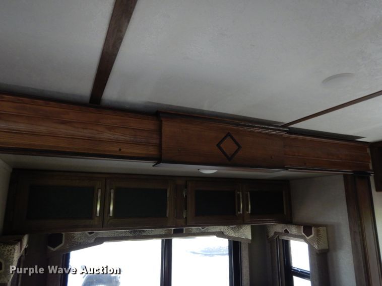 image for item DJ4339 2018 Keystone Cougar 326RDS  camper