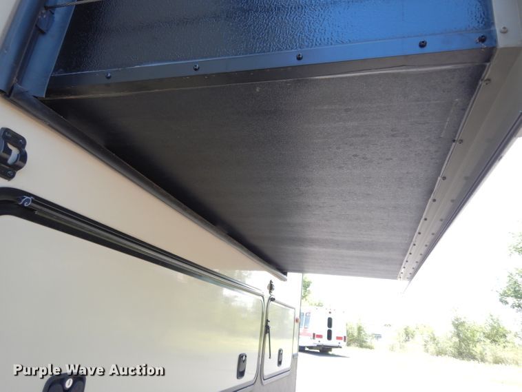 image for item DJ4339 2018 Keystone Cougar 326RDS  camper