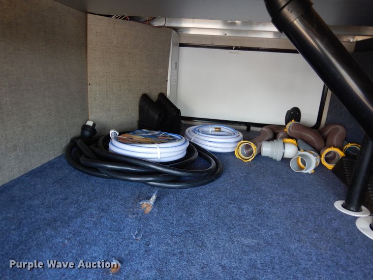 image for item DJ4339 2018 Keystone Cougar 326RDS  camper