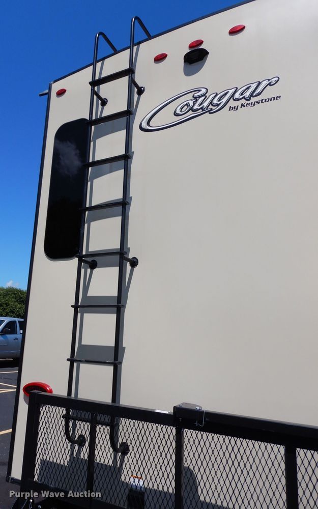 image for item DJ4339 2018 Keystone Cougar 326RDS  camper