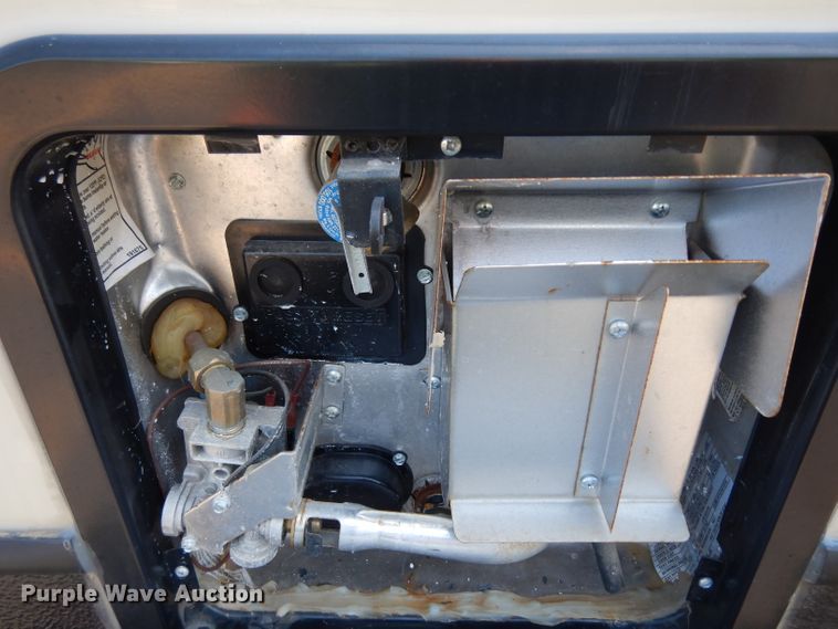 image for item DJ4339 2018 Keystone Cougar 326RDS  camper