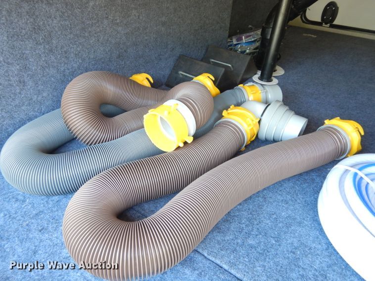 image for item DJ4339 2018 Keystone Cougar 326RDS  camper