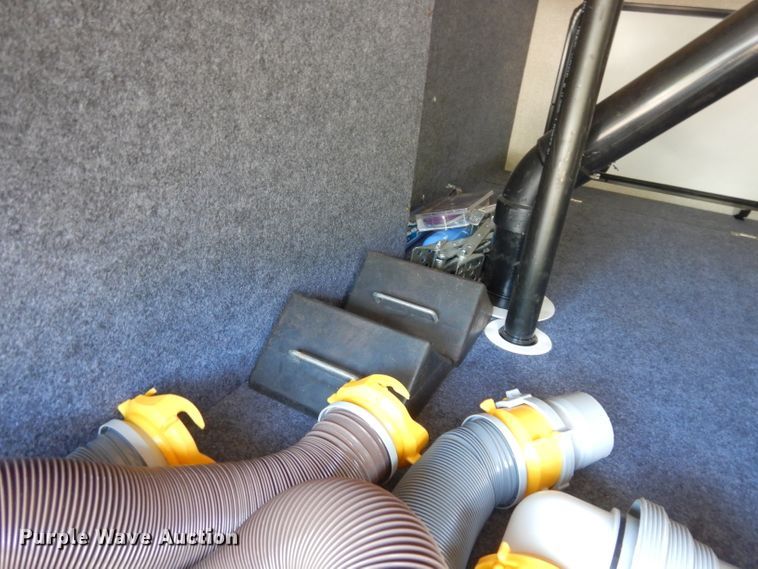 image for item DJ4339 2018 Keystone Cougar 326RDS  camper