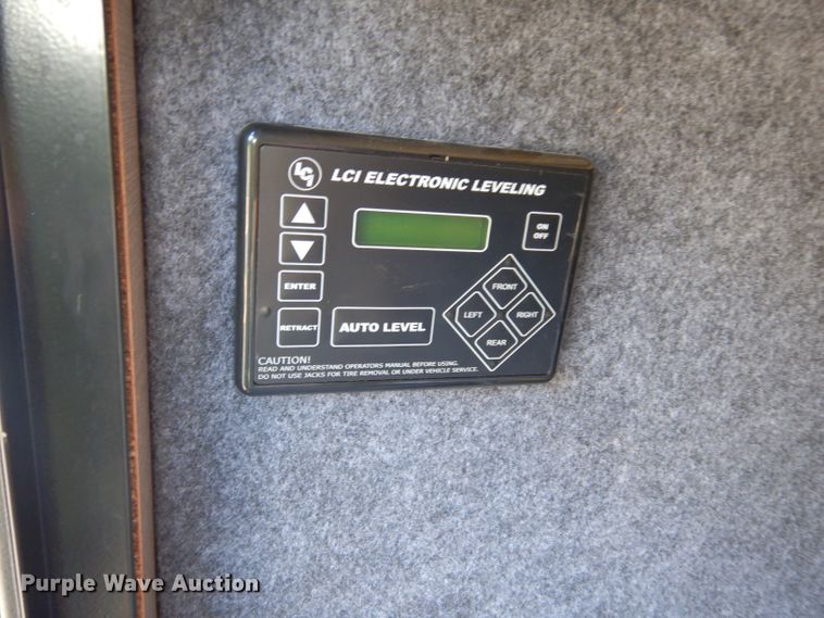 image for item DJ4339 2018 Keystone Cougar 326RDS  camper