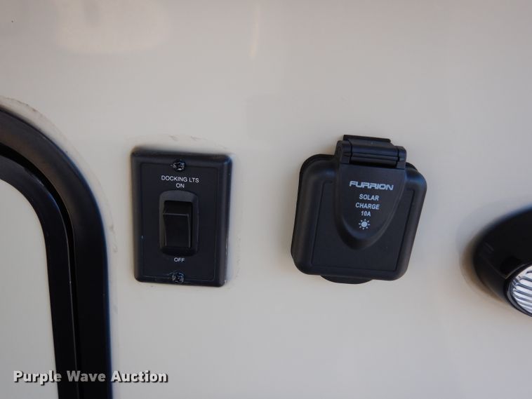 image for item DJ4339 2018 Keystone Cougar 326RDS  camper