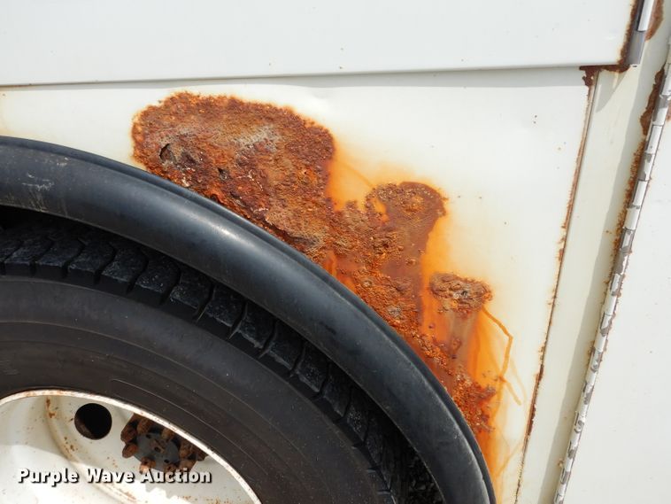 image for item DJ4361 1998 International 4700  service truck with crane