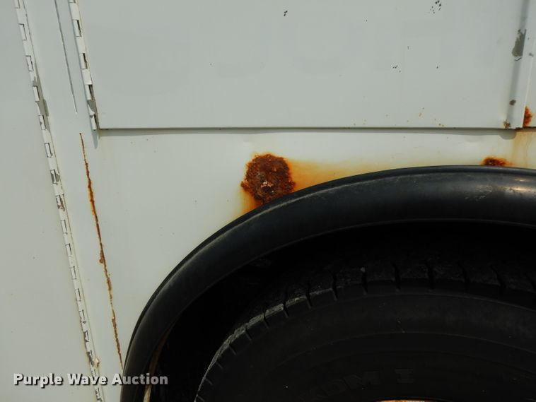 image for item DJ4361 1998 International 4700  service truck with crane