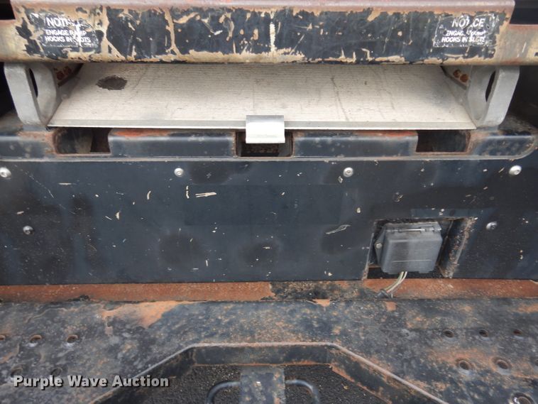 image for item DJ4370 1994 GMC G3500  box truck