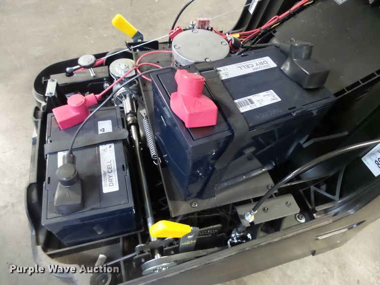 image for item DX9237 2018 Karcher KM75/40W sweeper