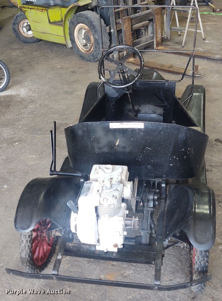 image for item EJ9609 T Tin Lizzie go-cart