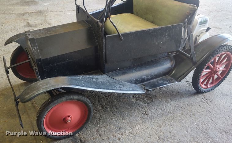 image for item EJ9609 T Tin Lizzie go-cart