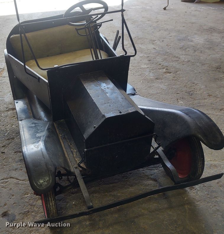 image for item EJ9609 T Tin Lizzie go-cart