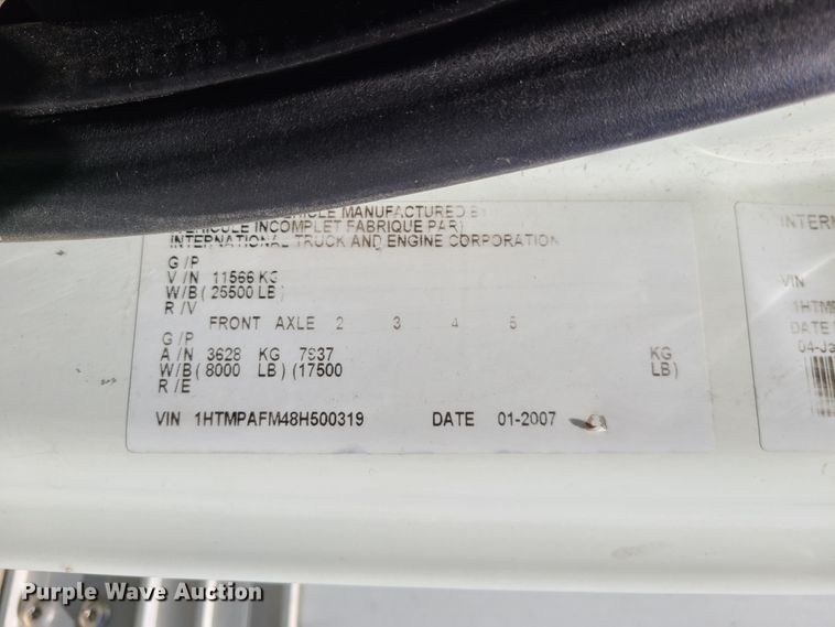 image for item EL9984 2008 International 4200  box truck