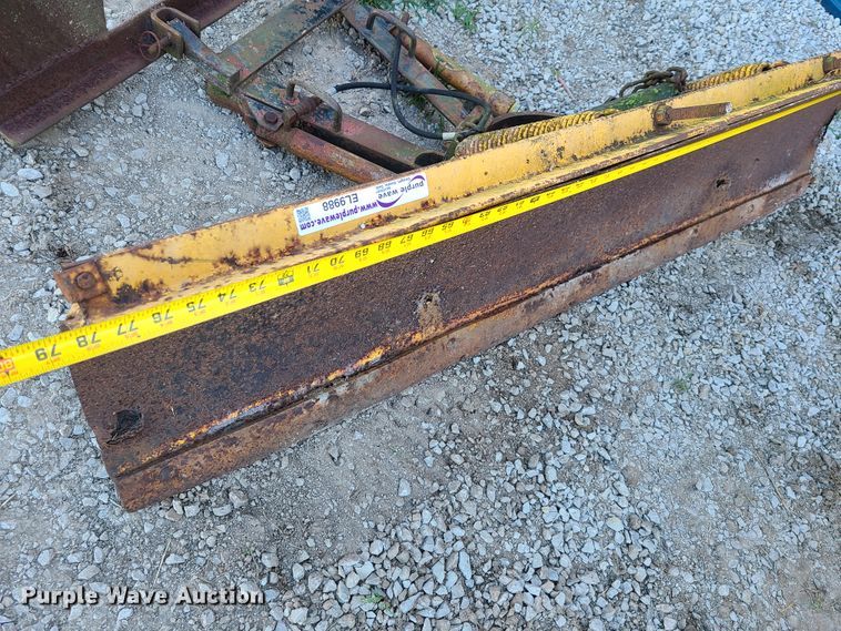 image for item EL9988 78"W skid steer snow plow
