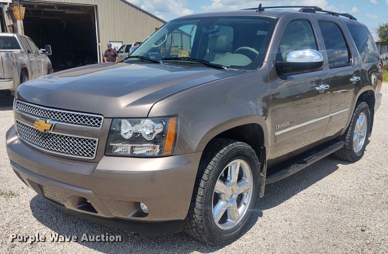image for item EQ9399 2013 Chevrolet Tahoe LTZ  SUV