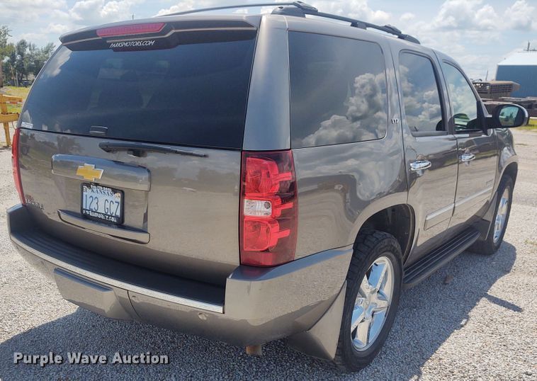 image for item EQ9399 2013 Chevrolet Tahoe LTZ  SUV