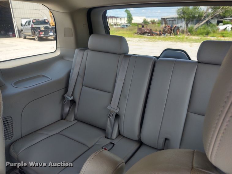 image for item EQ9399 2013 Chevrolet Tahoe LTZ  SUV