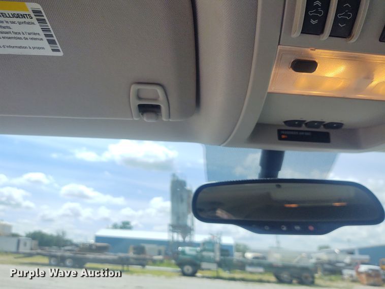 image for item EQ9399 2013 Chevrolet Tahoe LTZ  SUV