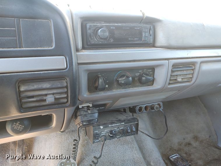 image for item EQ9409 1994 Ford Bronco XLT  SUV