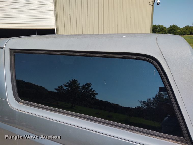 image for item EQ9409 1994 Ford Bronco XLT  SUV