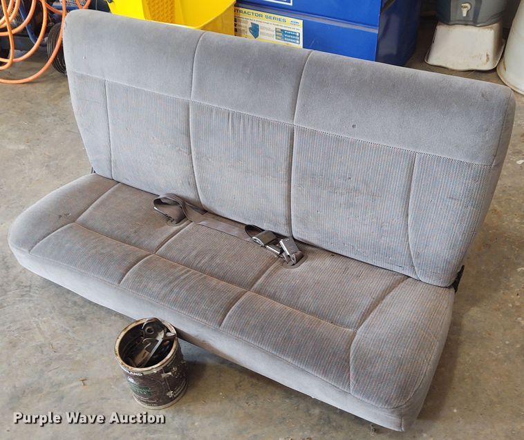 image for item EQ9409 1994 Ford Bronco XLT  SUV