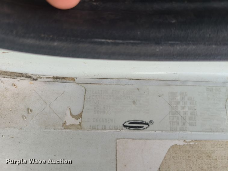 image for item EZ9121 2005 Sterling L-Line  refuse truck