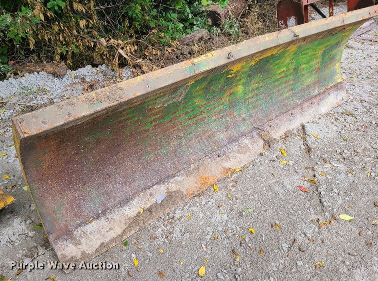 image for item EZ9142 10'W snow plow