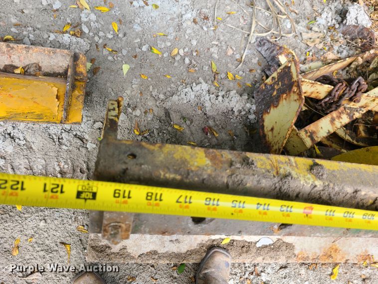 image for item EZ9142 10'W snow plow