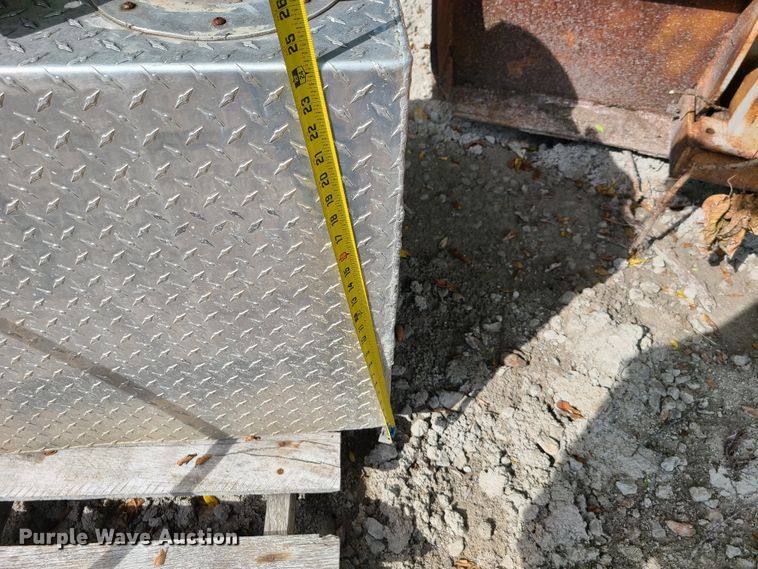 image for item EZ9145 Aluminum fuel tank