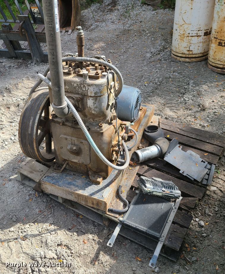 image for item EZ9149 Air compressor