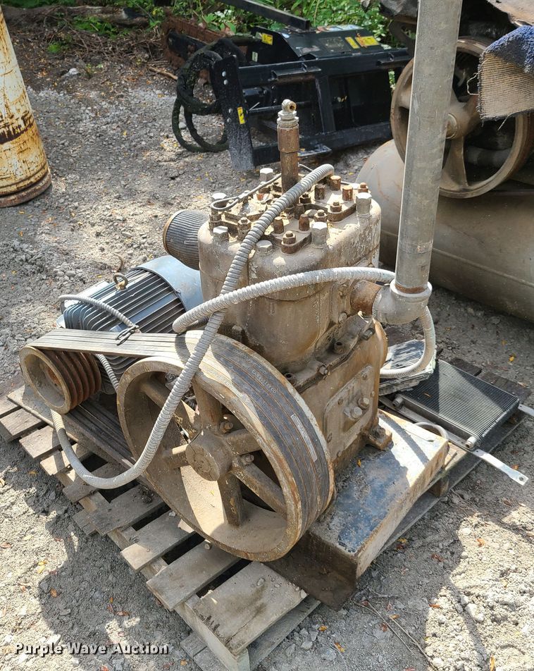 image for item EZ9149 Air compressor