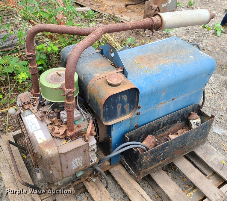 image for item EZ9151 Miller welder/generator