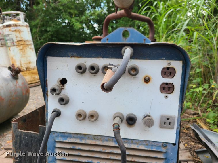 image for item EZ9151 Miller welder/generator