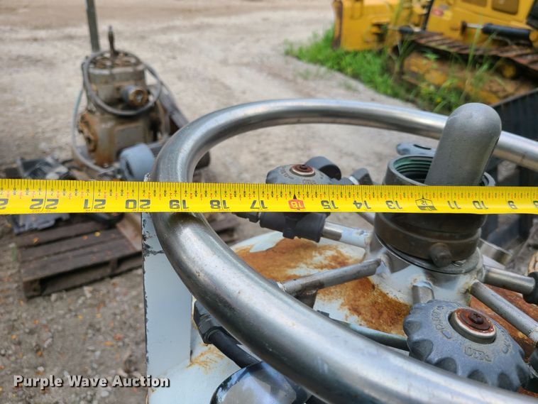 image for item EZ9152 (2) oxygen tanks