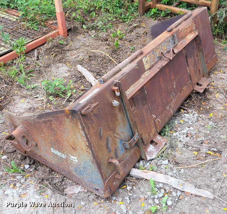 image for item EZ9155 72"W skid steer bucket