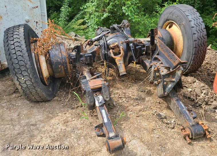 image for item EZ9166 3013 Peterbilt full locking rear axle