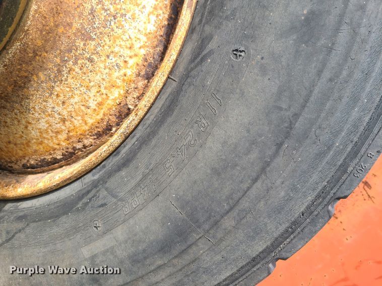 image for item EZ9166 3013 Peterbilt full locking rear axle