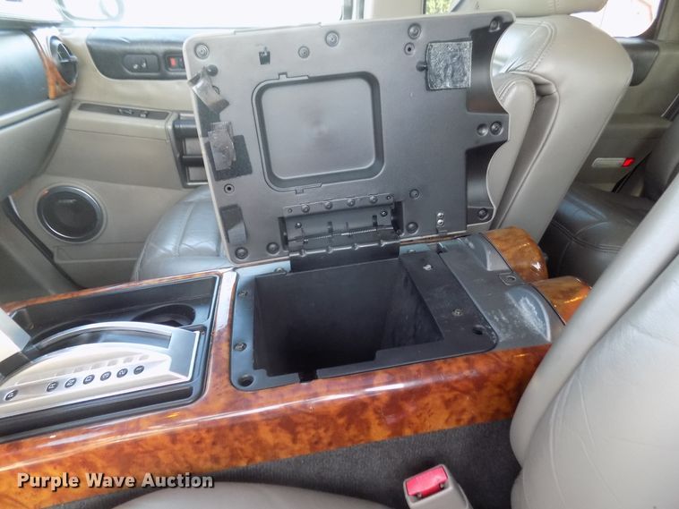 image for item FD9308 2003 Hummer H2  SUV