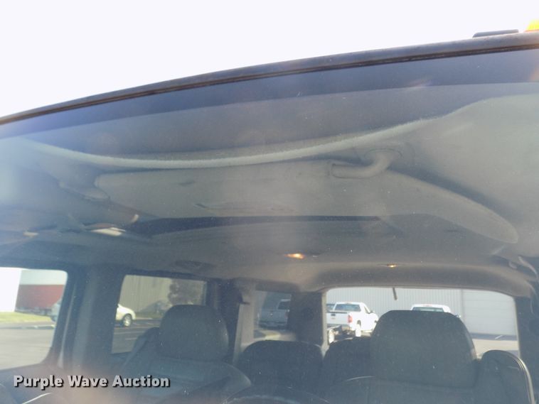 image for item FD9308 2003 Hummer H2  SUV