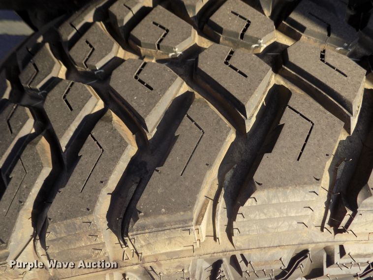 image for item FD9308 2003 Hummer H2  SUV