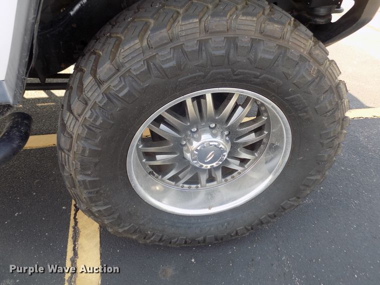 image for item FD9308 2003 Hummer H2  SUV