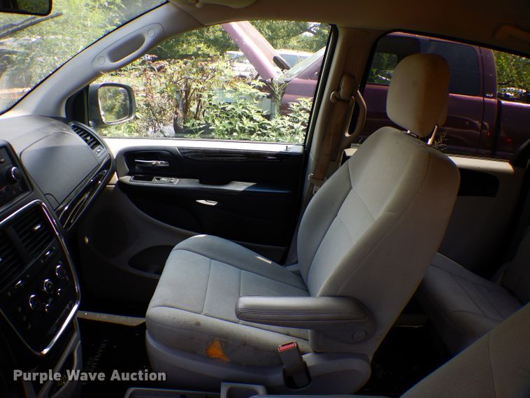 image for item FN9349 2012 Dodge Caravan  van