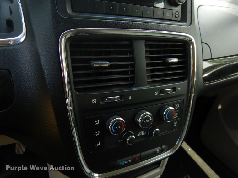 image for item FN9349 2012 Dodge Caravan  van