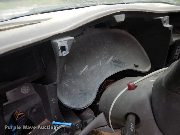 image for item FN9350 2004 Chevrolet Blazer  SUV