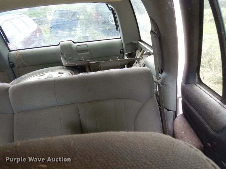 image for item FN9350 2004 Chevrolet Blazer  SUV