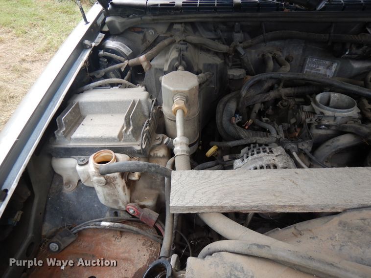 image for item FN9350 2004 Chevrolet Blazer  SUV