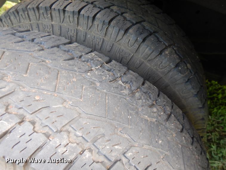 image for item FN9351 2001 Dodge Ram 3500  Quad Cab tow truck